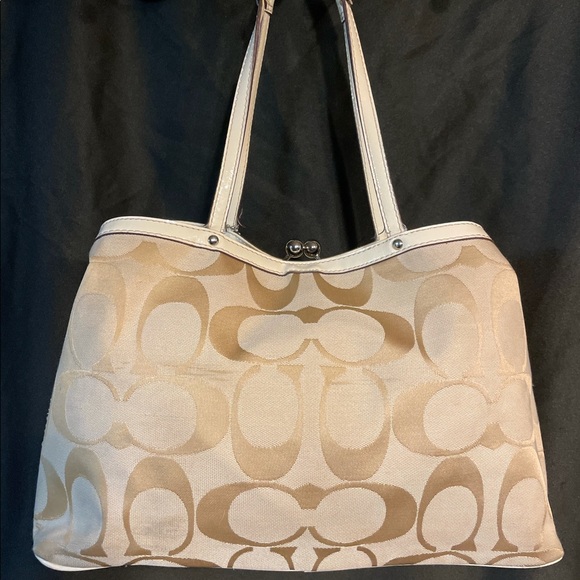 Coach signature strap kiss-locked frame Satchel - Picture 2 of 11